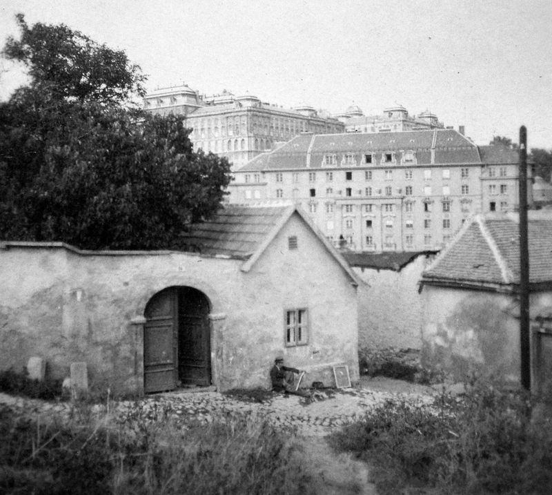 Illustration for article titled Falu a városban – nyolcvan éve kezdték meg a Tabán bontását